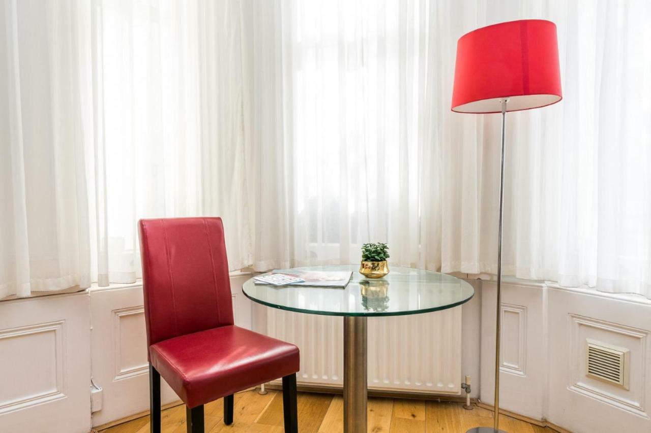 New 1 Bedroom Earls Court Flat Centre Of Londra Esterno foto